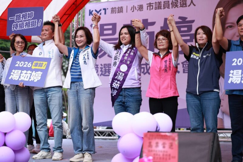 曾麗燕親披競選背帶交棒湯茹婷 競總成立規模擴大10倍