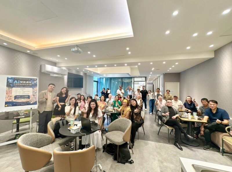 AI結合手作藝術　台中市攝影商業同業公會辦講座激發影像創作新思維