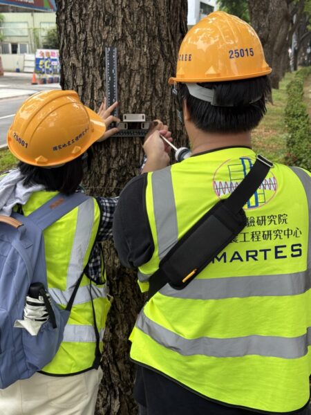 我們都是愛樹人　高市捷運局從工程護樹到科技監測　持續守護輕軌綠色廊道