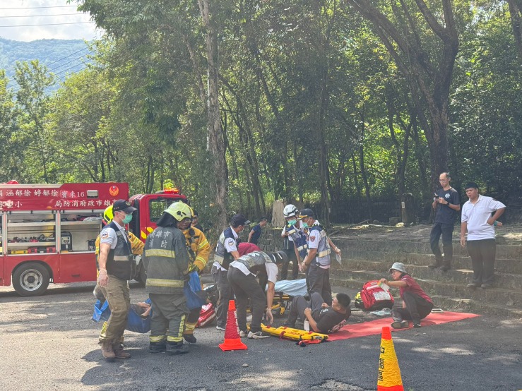 藤枝林道車禍成教材！高市消防首度導入「戰後復盤」強化山區救援