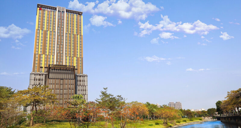 ▲高雄萬豪旅展優惠登場，住宿券29折起、餐飲券8折起。（圖/高雄萬豪酒店提供）