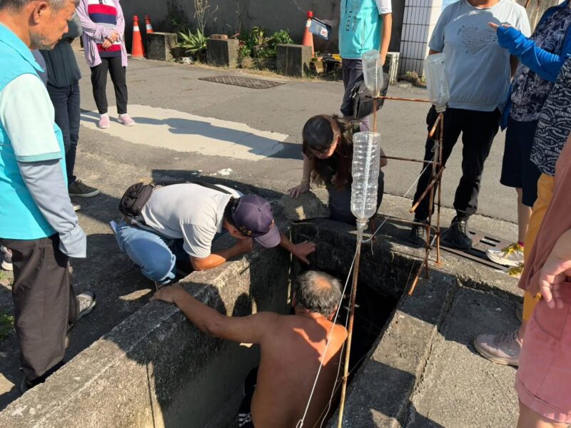 高雄市議員邱俊憲深入灣內巷弄會勘，改善排水、守護道路安全