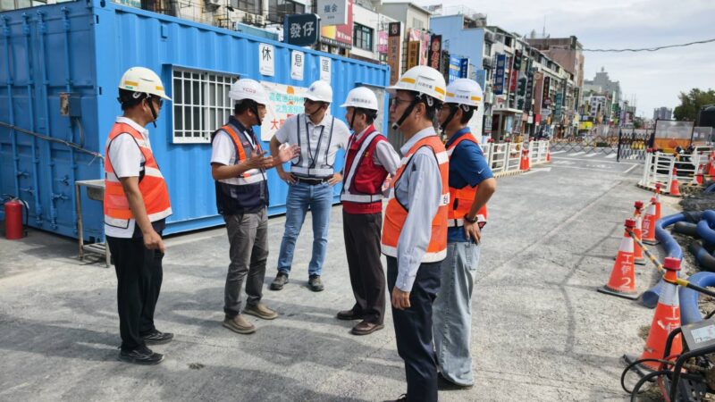高市捷運局長吳嘉昌視察黃線、岡山工區 嚴防颱風造成災害