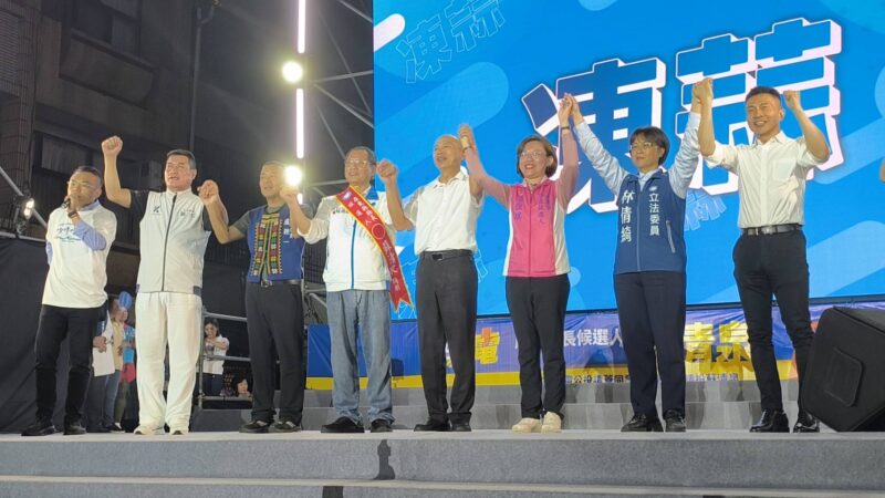 蘇清泉總部成立 謝龍介柯志恩南高屏連線 一點五萬人塞爆現場